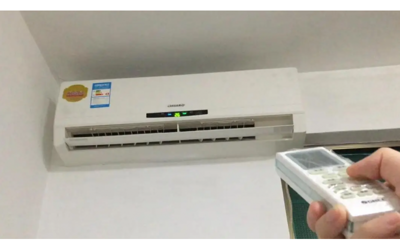 夏天空调不凉快怎么搞？三个技巧教你快速省下空调维修费